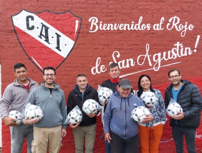 ️El Club Independiente de San Agustín recibe donaciones de pelotas